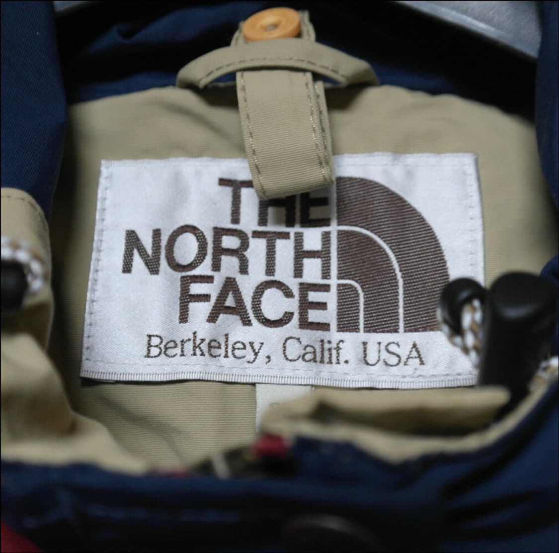 노스페이스 여성 후드 바람막이 상품이미지4