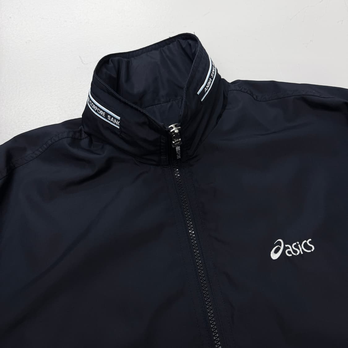 아식스 00s 오버핏 올드스쿨 바람막이 자켓 상품이미지4