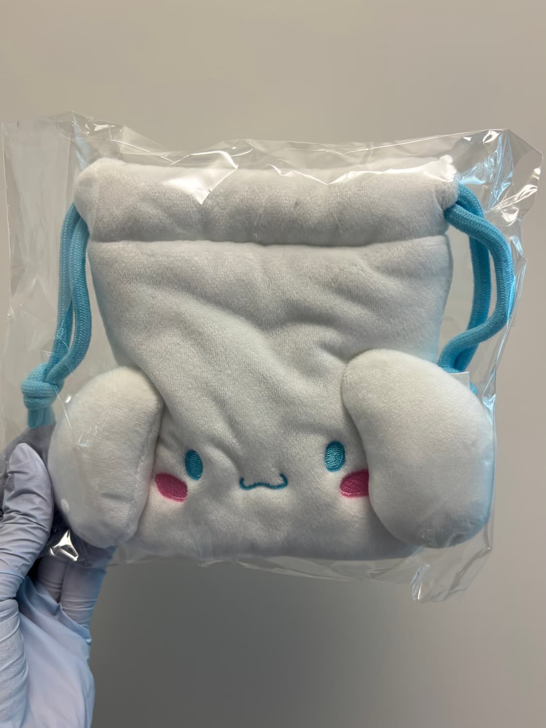 미쟝센X시나모롤 한정 콜라보 모카 시나모롤 파우치 상품이미지2