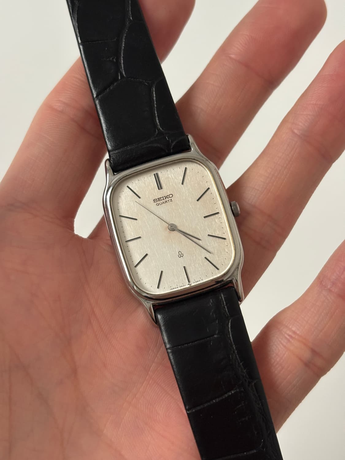 세이코 1980년대 보카시 다이얼 실버 탱크 쿼츠 남성  상품이미지3