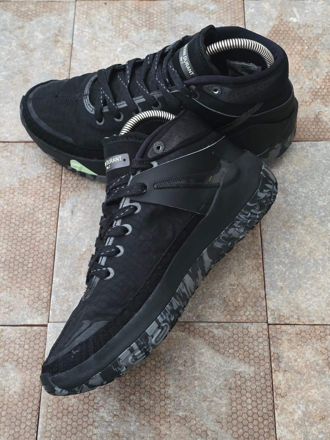 (255)나이키 케빈 듀란트 13 카모 솔  상품이미지5