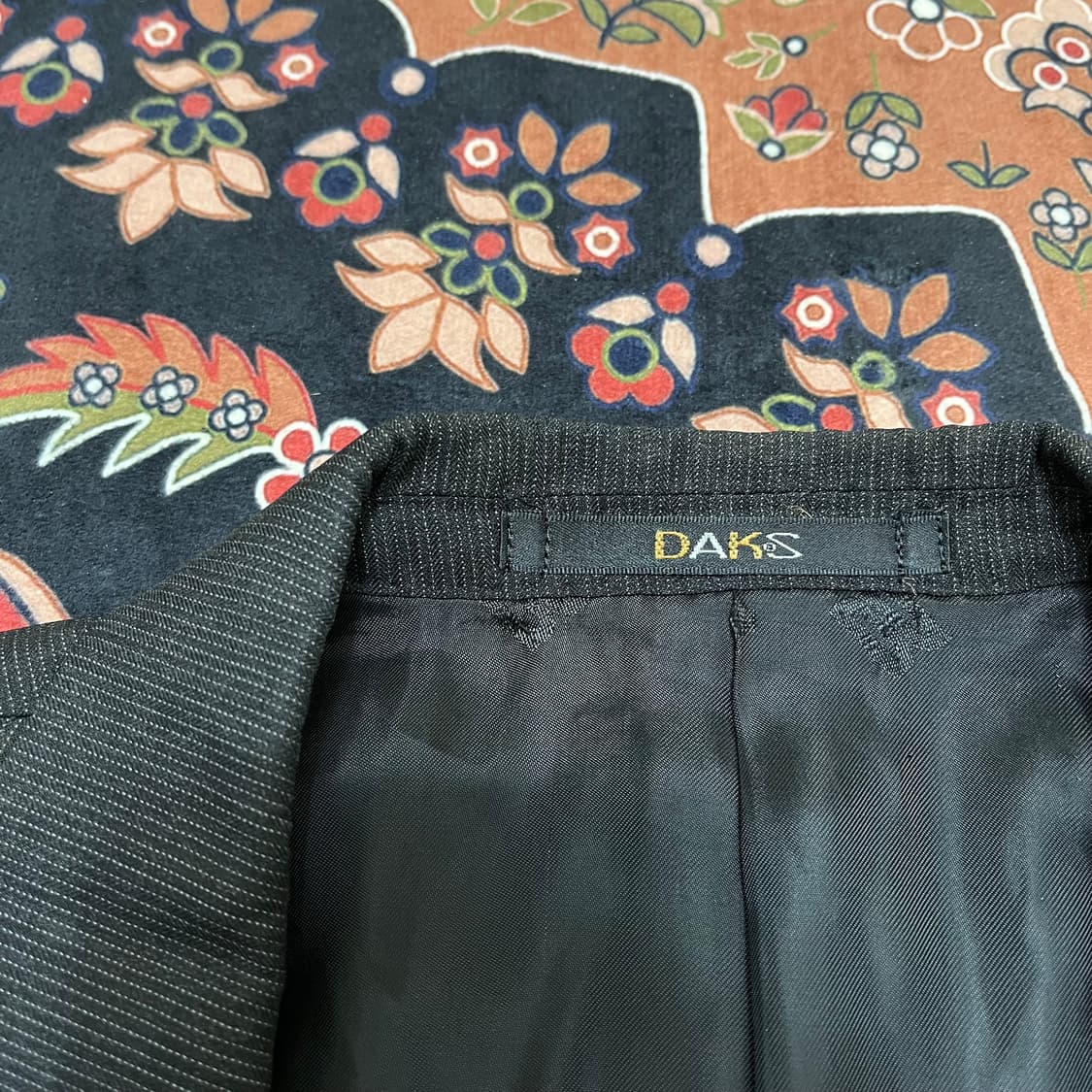 닥스 남성 투버튼 싱글 정장 자켓 97-88-178 상품이미지6