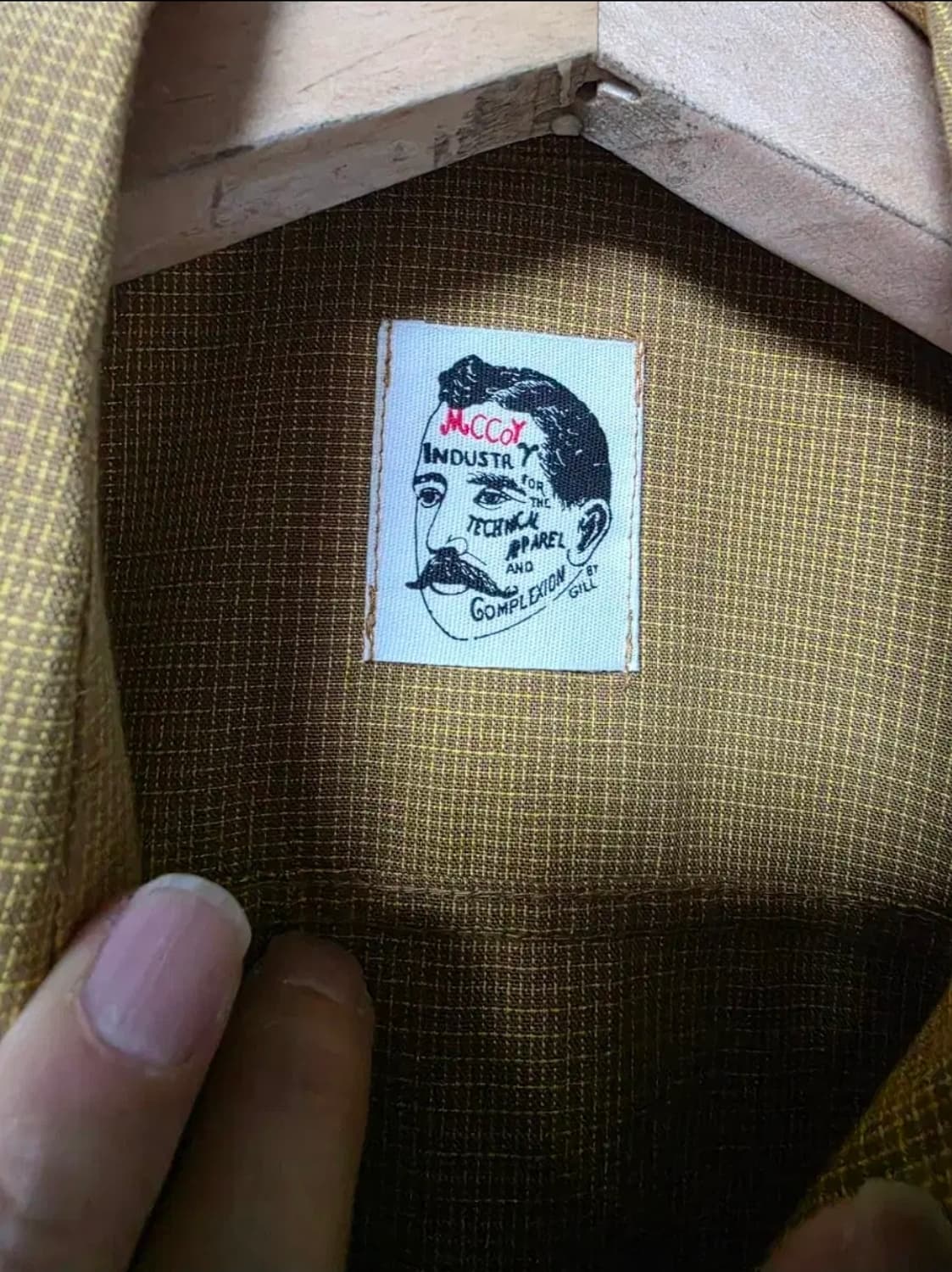 명품 맥코이 긴팔 셔츠 옐로우 컬러  사이즈 105 춘추용 상품이미지2