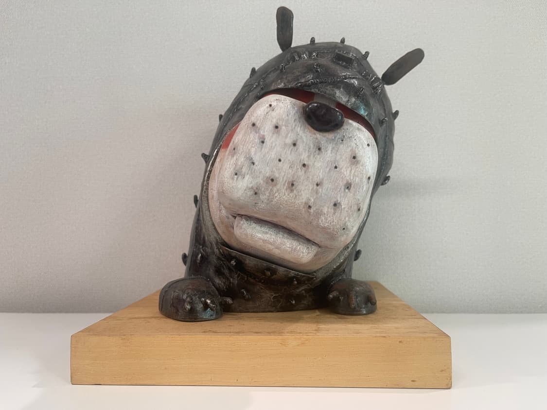 아사히 히토 Dog tilts 스컬프처 작품 Hitto Asai 상품이미지6