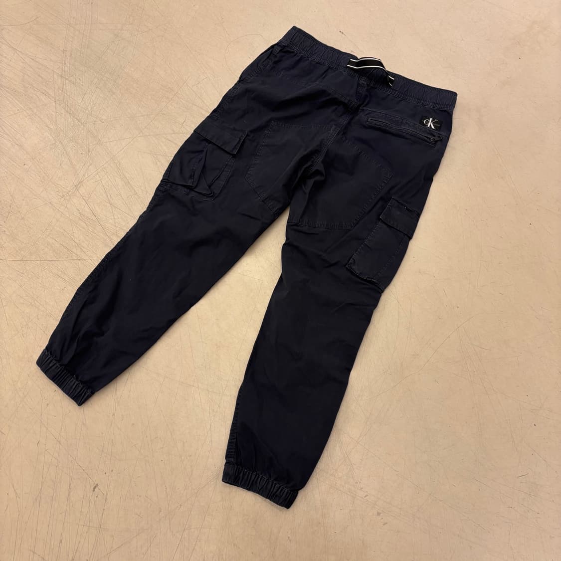 캘빈 클라인 카고 조거 팬츠 상품이미지3