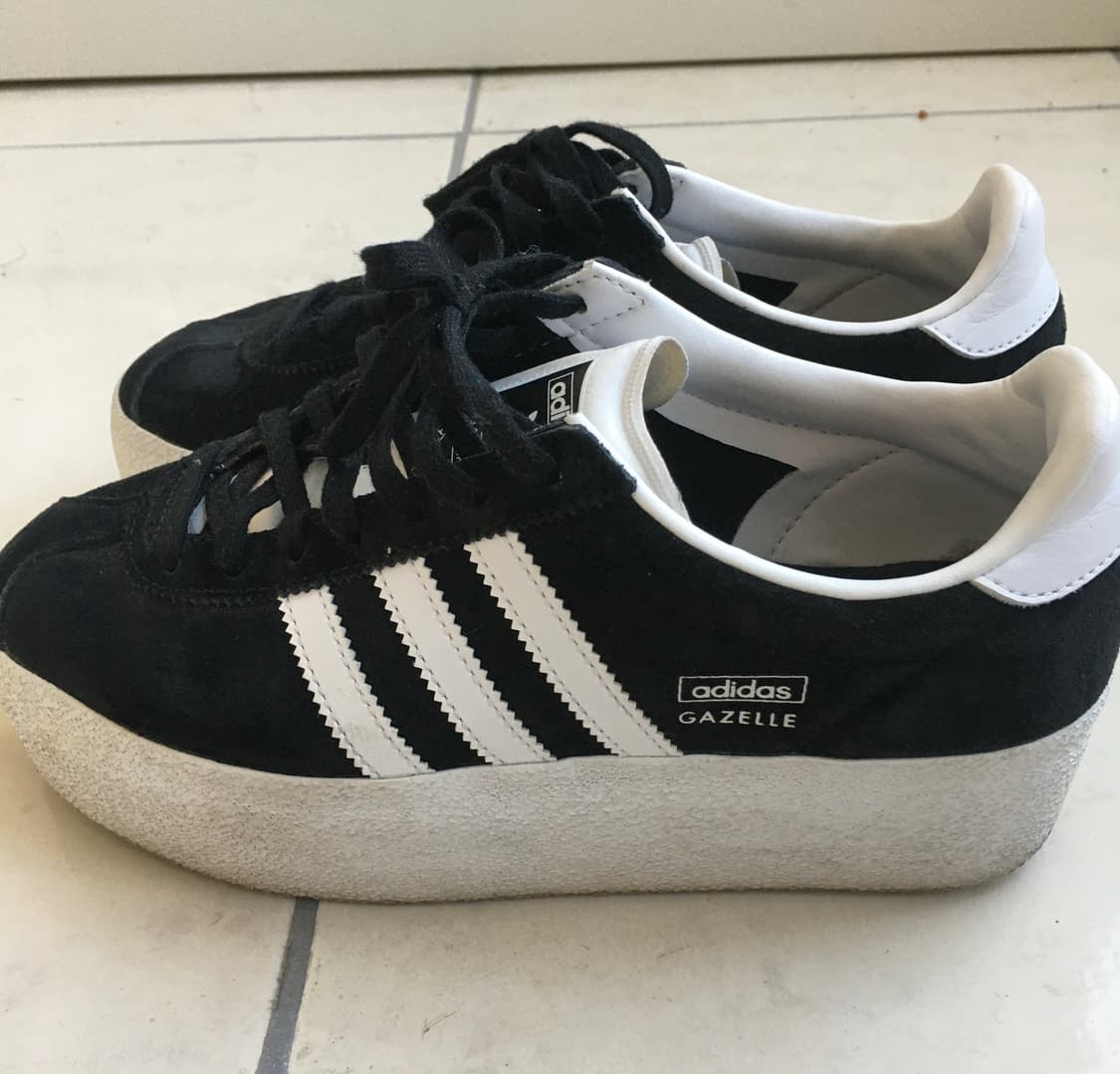 아디다스 가젤 업 블랙 상품이미지1