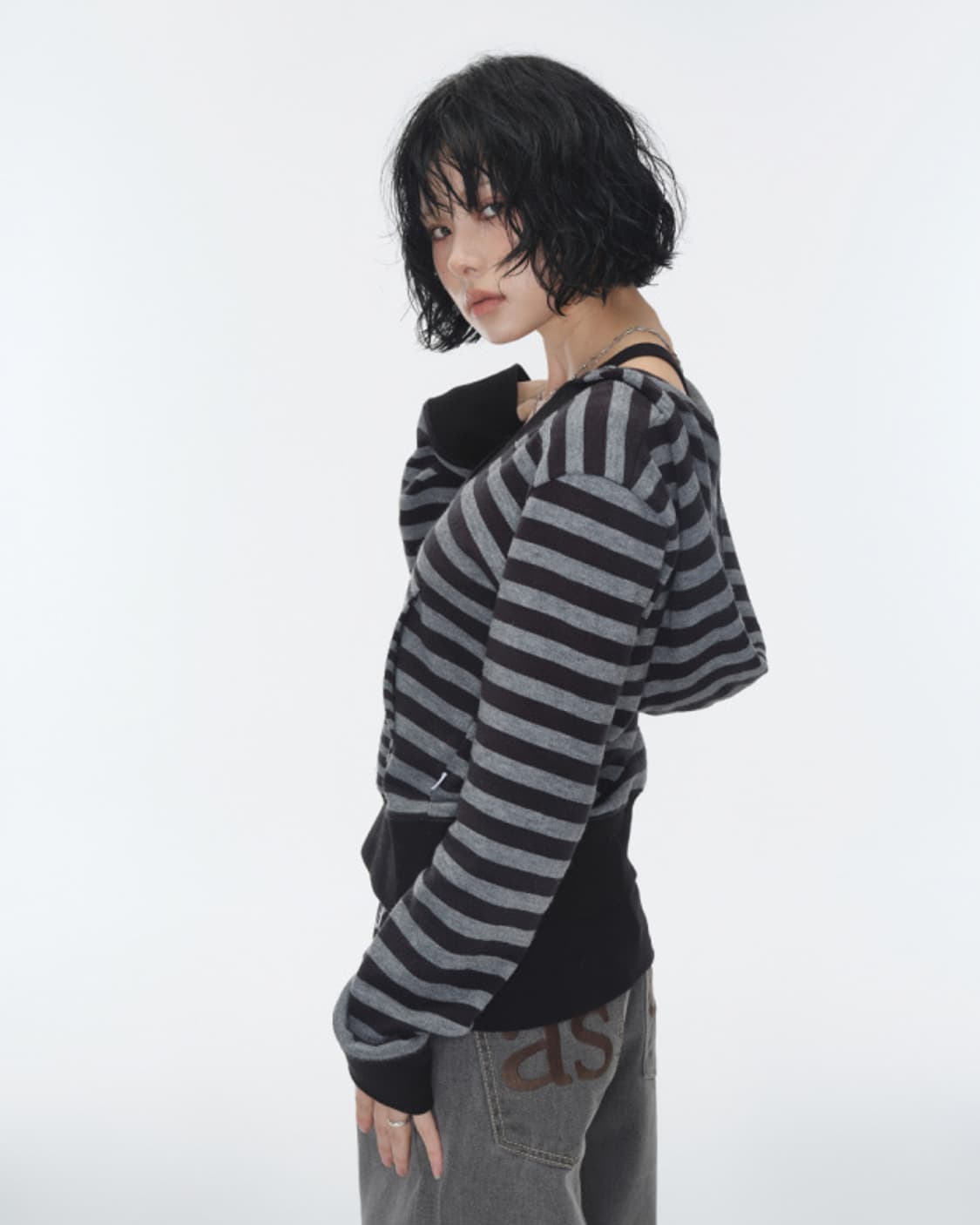 애즈온 릴리 스트라이프 후디 블랙 상품이미지3