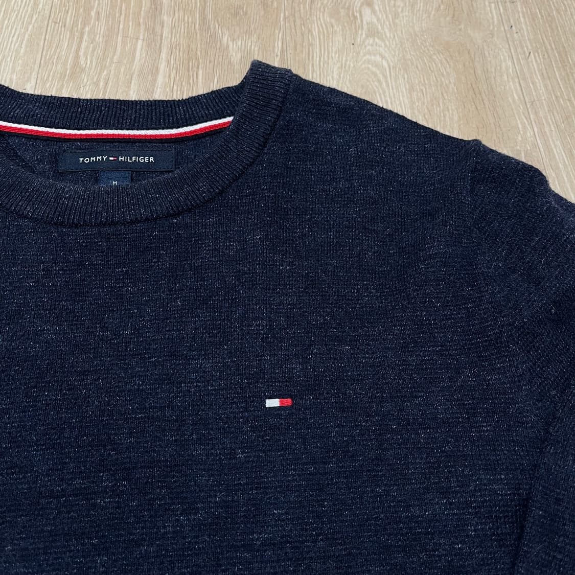 타미힐피거 스몰플래그 라운드넥 니트 스웨터 M/95 상품이미지4