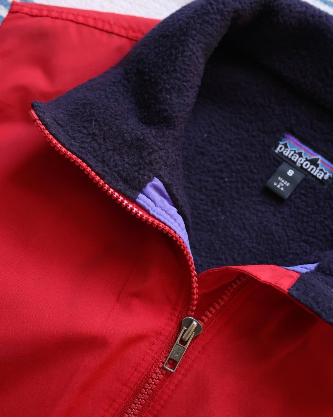 파타고니아 90s 쉘드 신칠라 베스트 레드S 상품이미지5