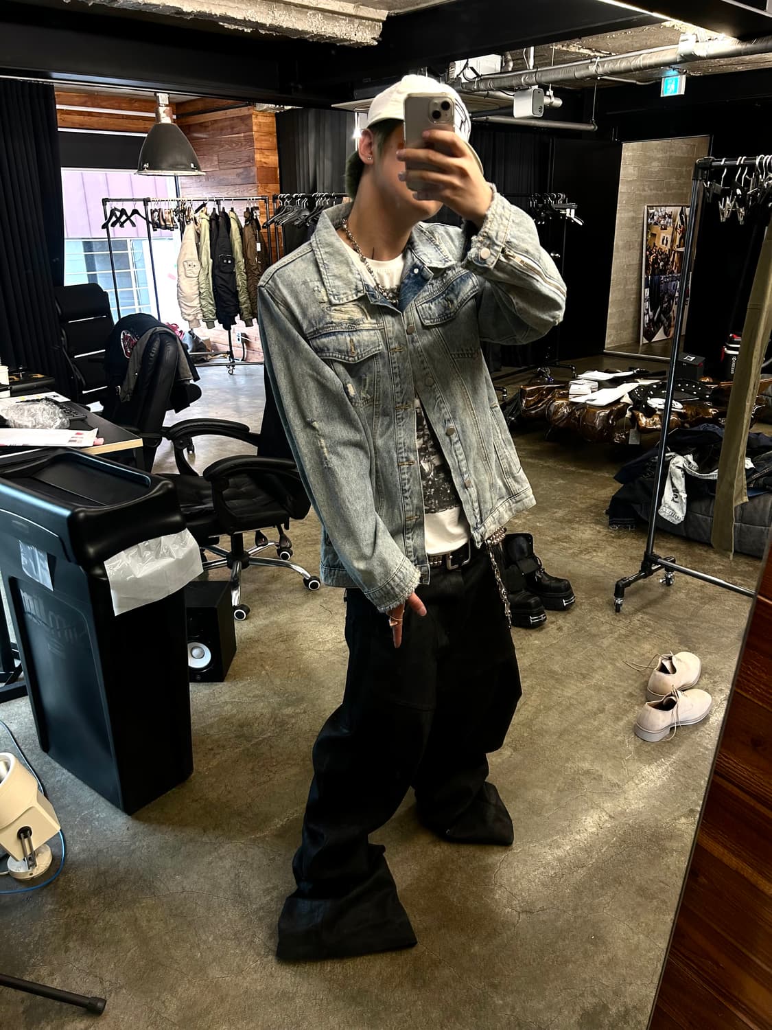 Zipper Damaged Denim Jacket 상품이미지5