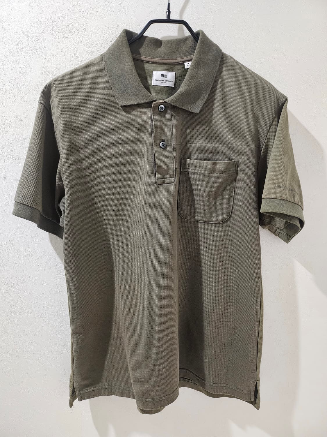 유니클로 엔지니어드가먼츠 PK 반팔 카키 상품이미지2