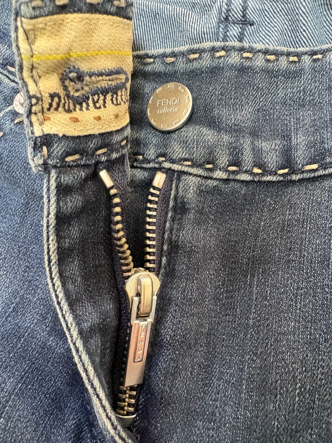 펜디셀러리아데님팬츠 상품이미지2