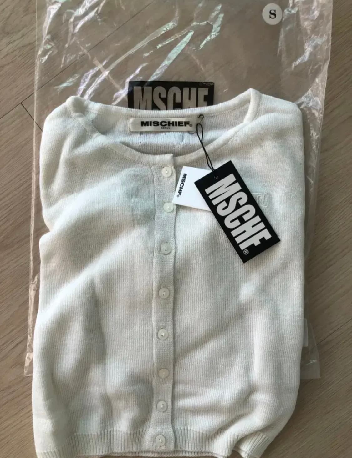 미스치프 클랍드 가디건 아이보리 상품이미지1