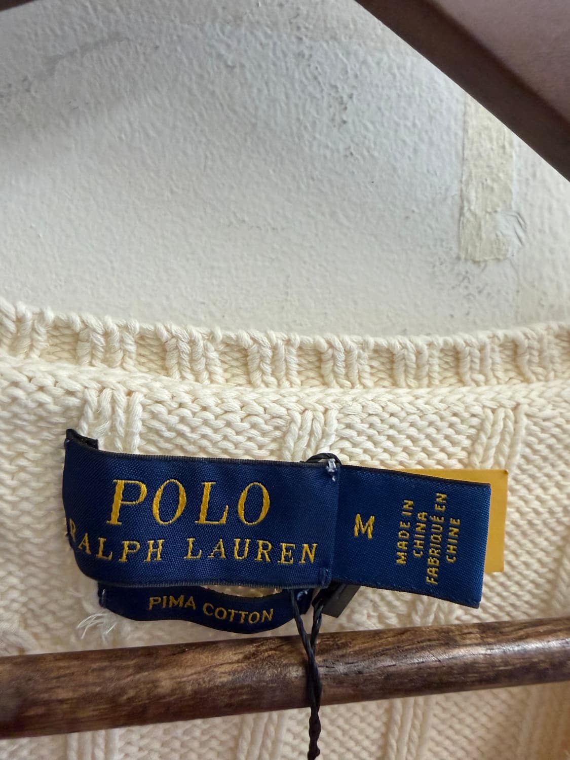 N139. 폴로 브이넥 꽈배기 니트 상품이미지2