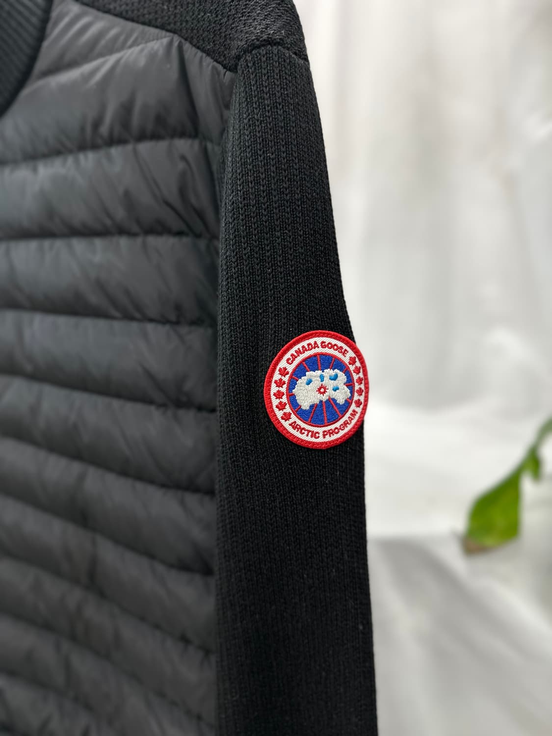 (L)캐나다구스 니트패딩 블랙 상품이미지3
