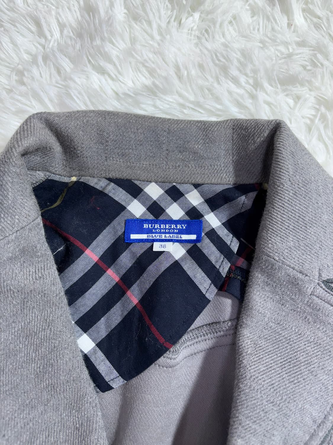 버버리 블루라벨 프레피룩 버튼 자켓  상품이미지6