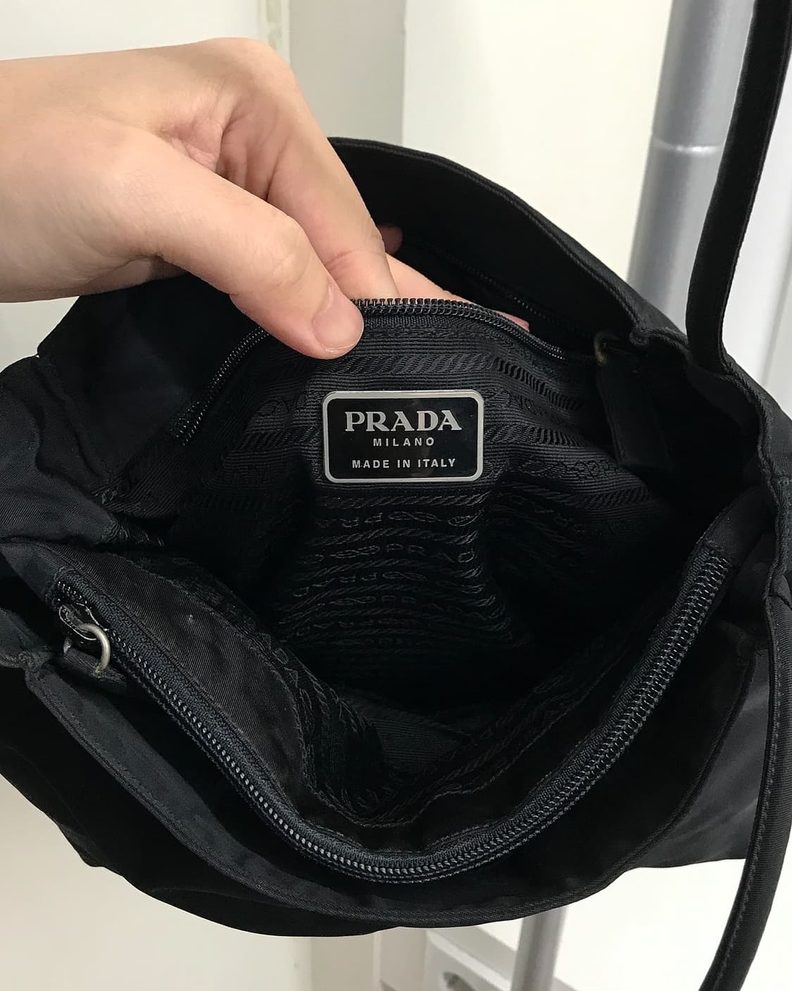 프라다 포코노 나일론 숄더백 가방 상품이미지8