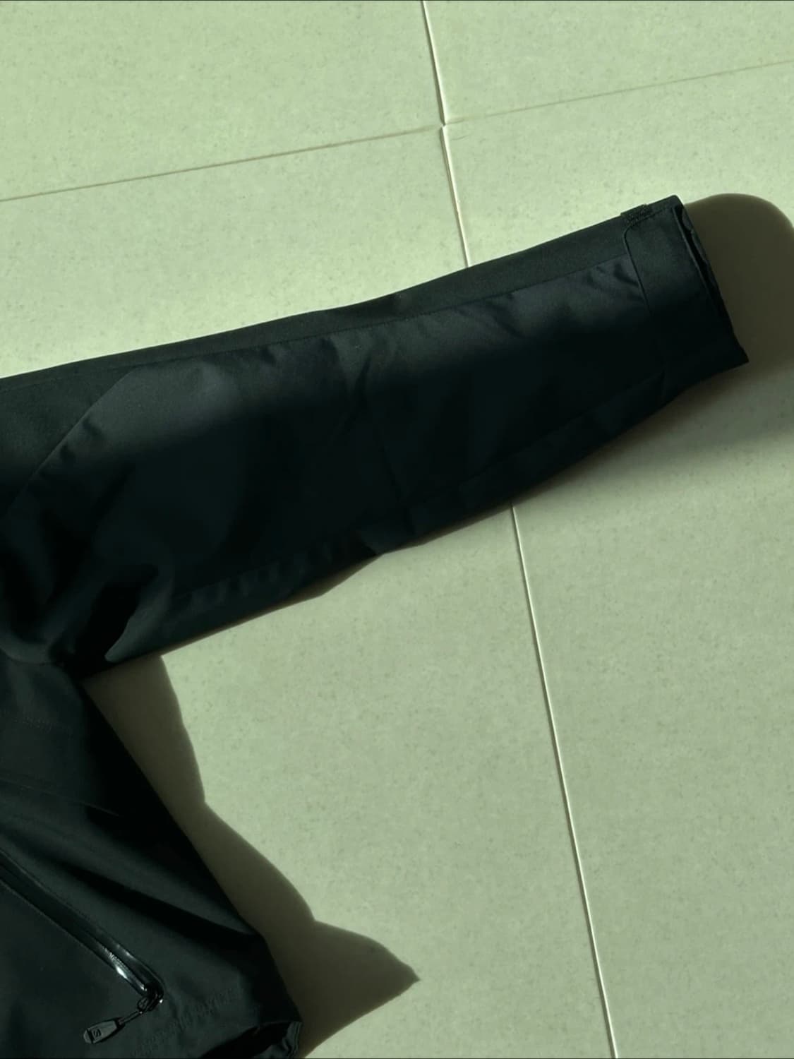 살로몬 슬레이트 고어텍스 윈드스토퍼 크롭 자켓 상품이미지6