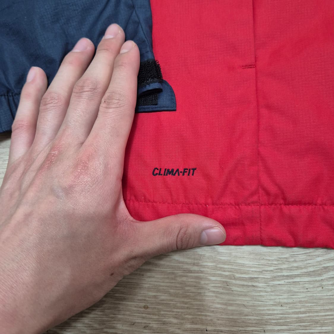 나이키 스우시 클라이마핏 올드스쿨 바람막이 자켓 XL(105) 상품이미지4