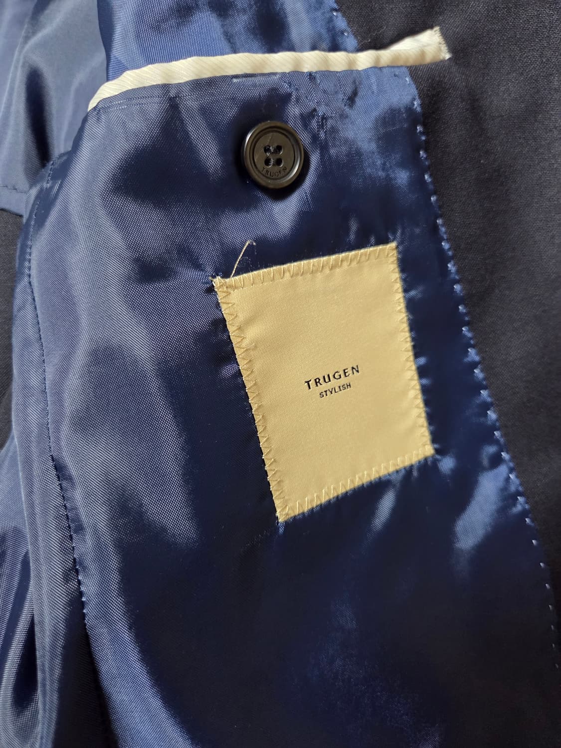 트루젠 다크네이비 정장 95사이즈 상품이미지3