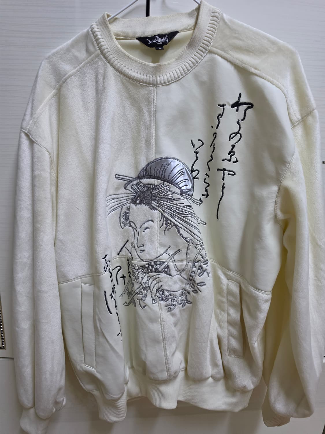 데일리로즈재팬에디션맨투맨 L 상품이미지1