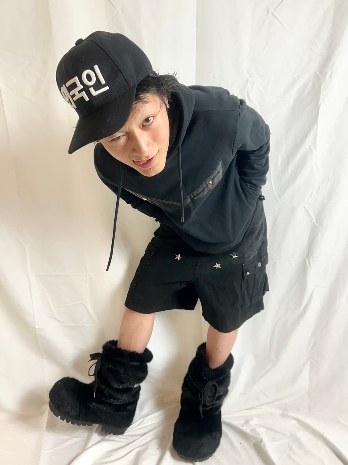 FENDI EYES HOODIE 상품이미지2