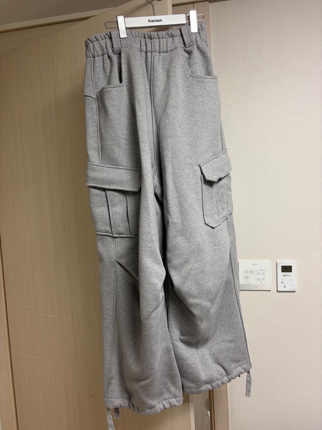 카미엔 오블리크 스웻팬츠 초판 상품이미지3