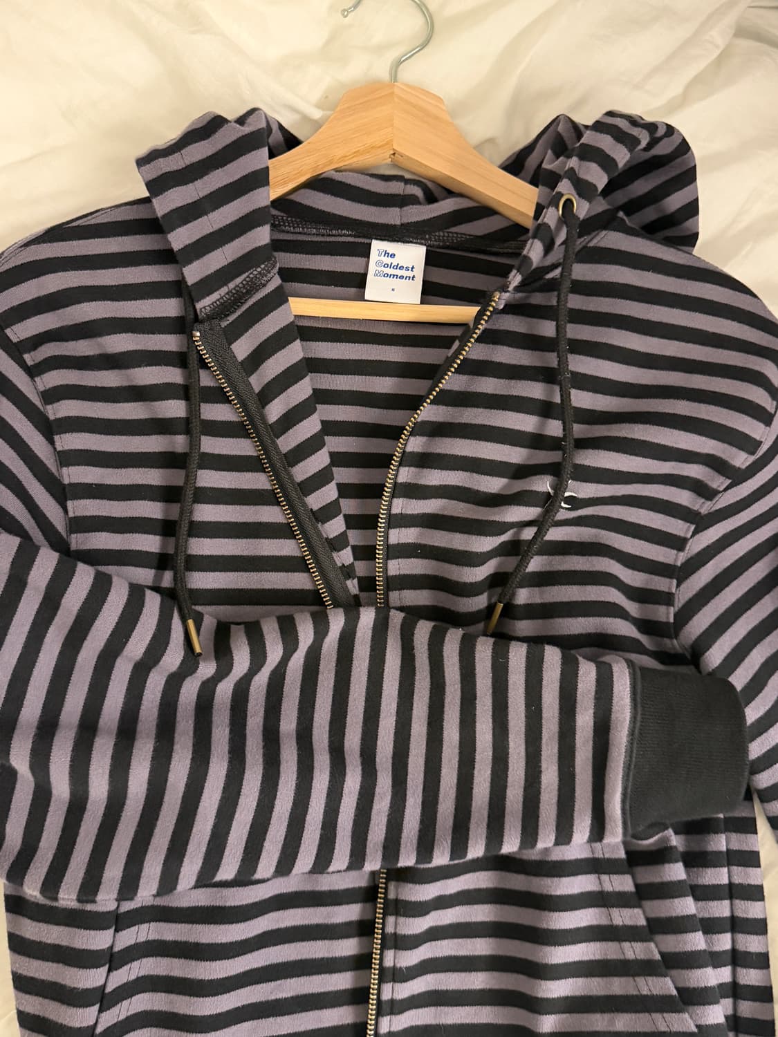 더콜디스트모먼트 스트라이프 후드집업 s사이즈 상품이미지2