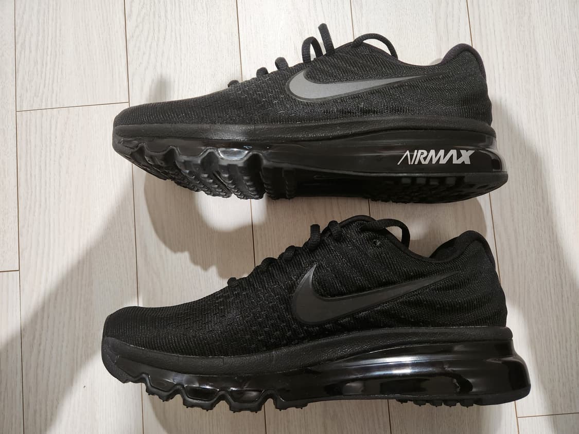 나이키 맨즈 에어맥스 2017 러닝화 트리플 블랙 849559-004 2 상품이미지7
