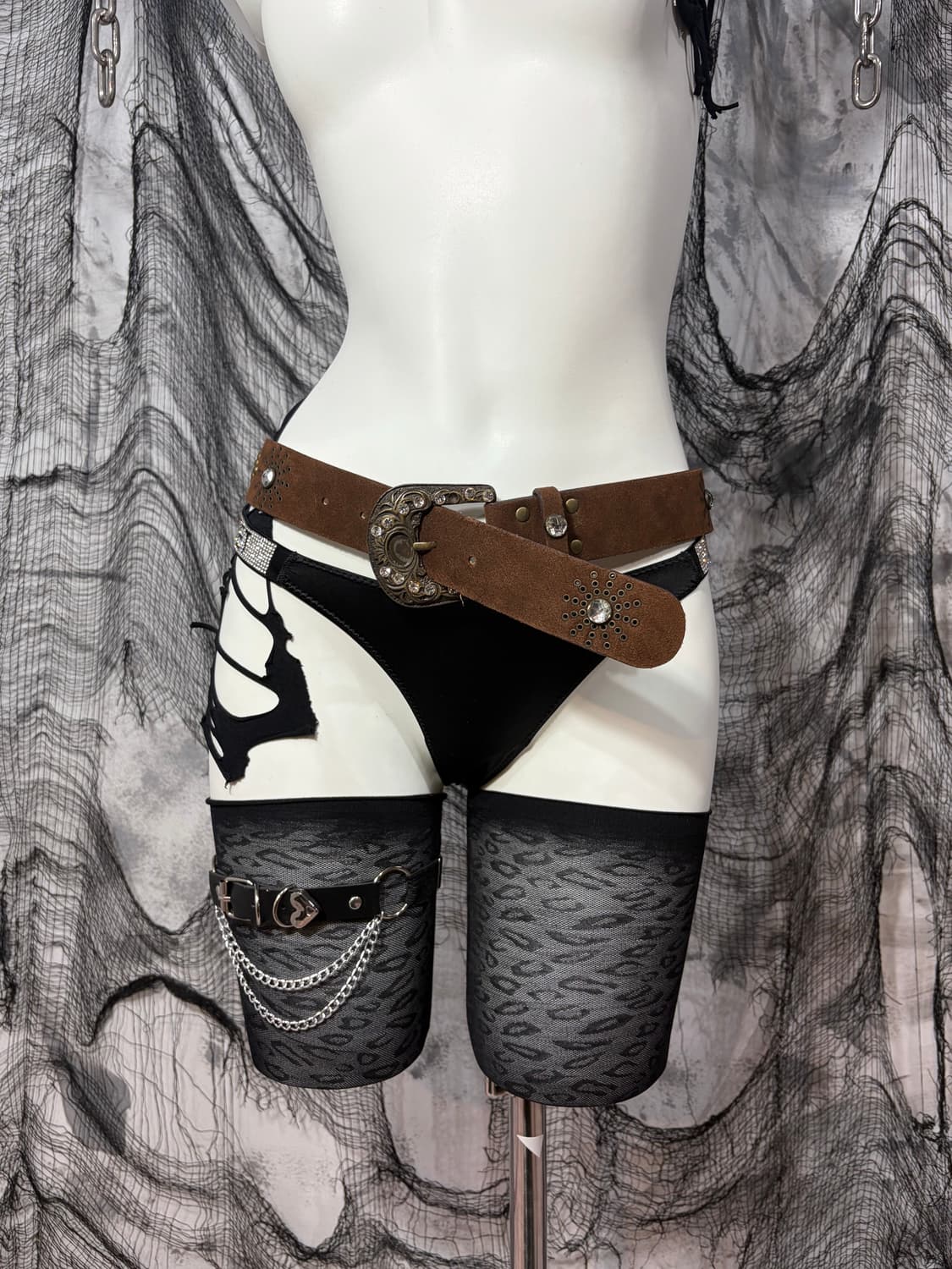 cubic studded western brown belt 상품이미지2