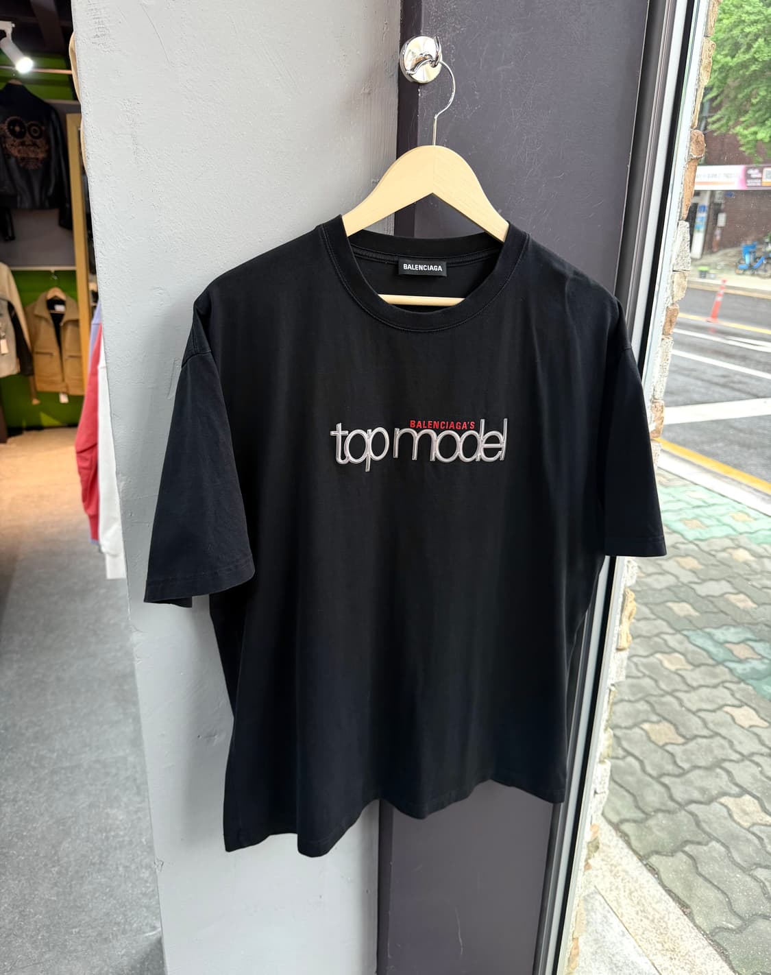 .L/ 발렌시아가 탑모델 로고 라운드 반팔 상품이미지2