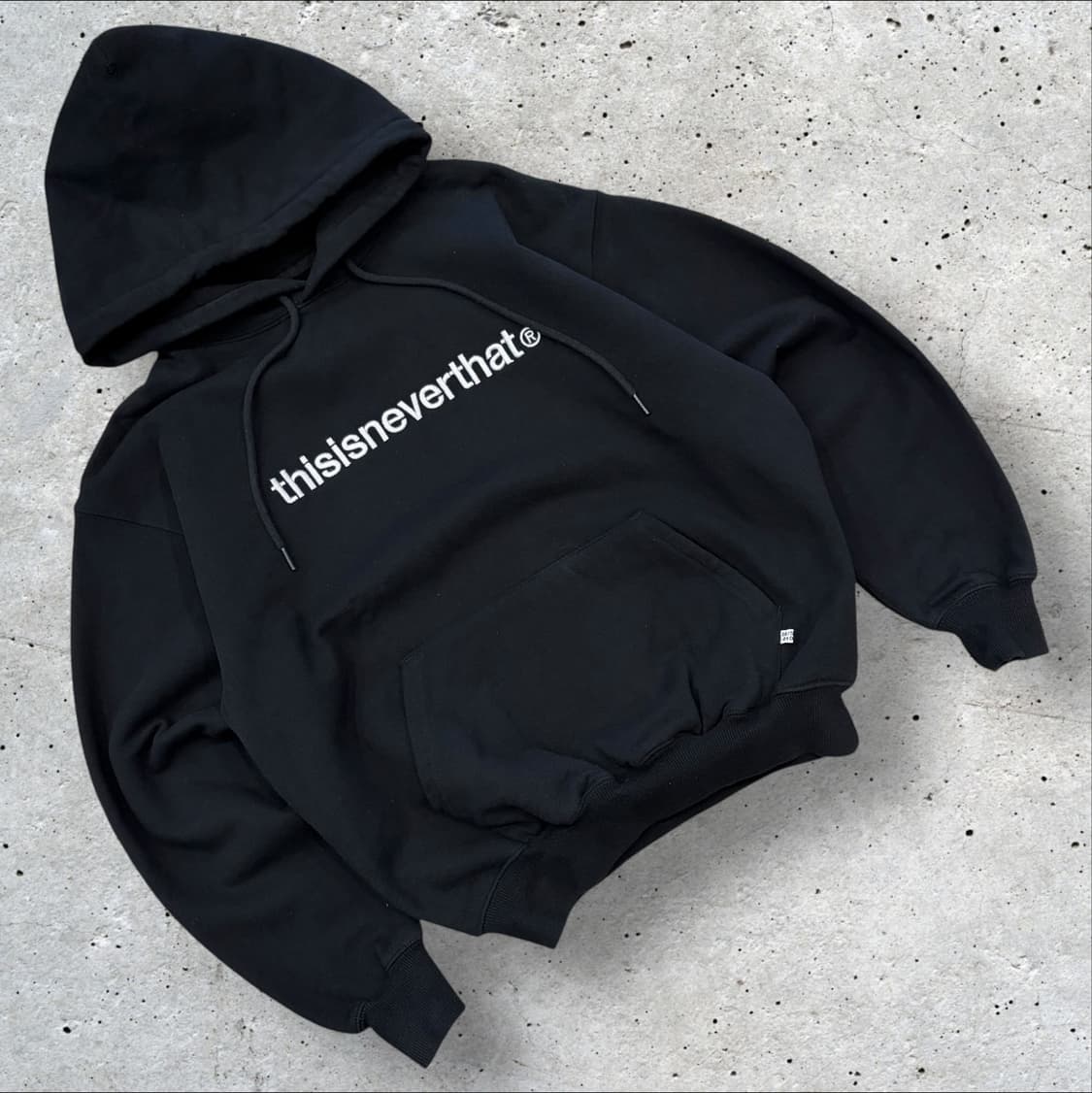 [S] 디스이즈네버댓 블랙 자수 로고 후드티 D282 상품이미지1