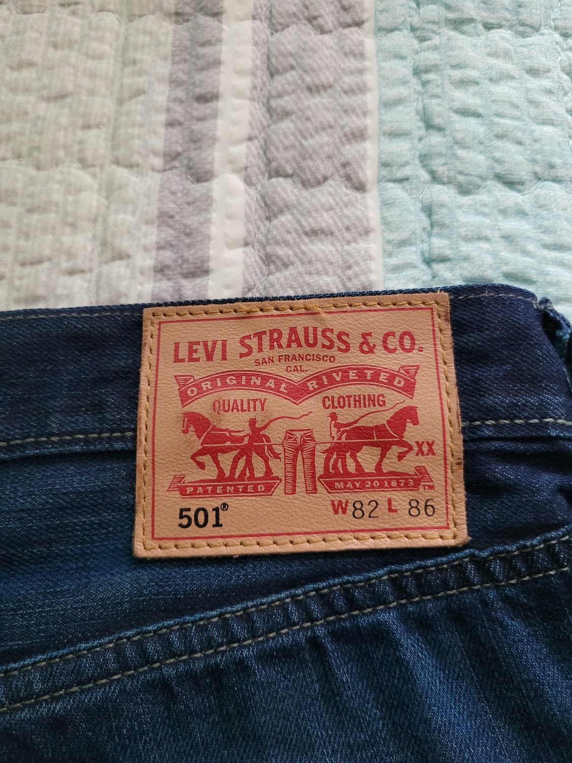 리바이스 501 오리지널 레귤러스트레이트 인디고 블루 염색진 32사이즈 상품이미지7