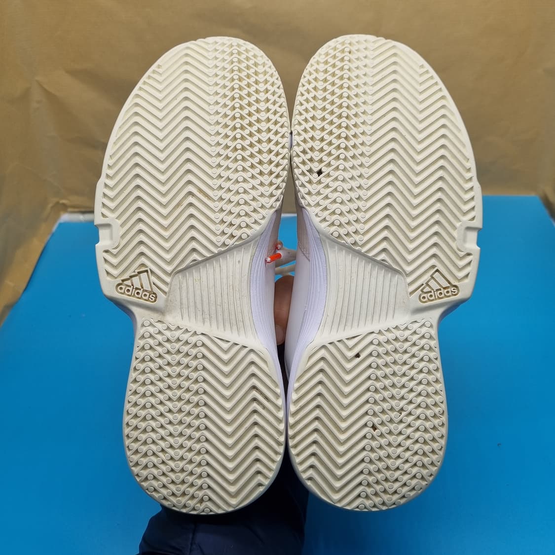 아디다스 코트 잼 바운스 테니스화230 상품이미지3