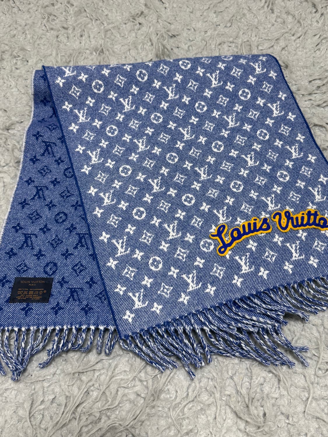[정품] 루이비통 데님벨리쉬드 시티 스카프 머플러 상품이미지1