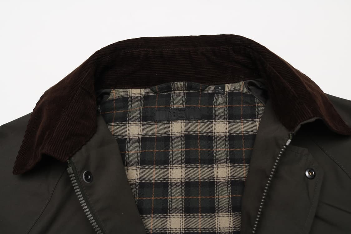 [M] 유니클로 유틸리티 헌팅자켓 (카키) 상품이미지4