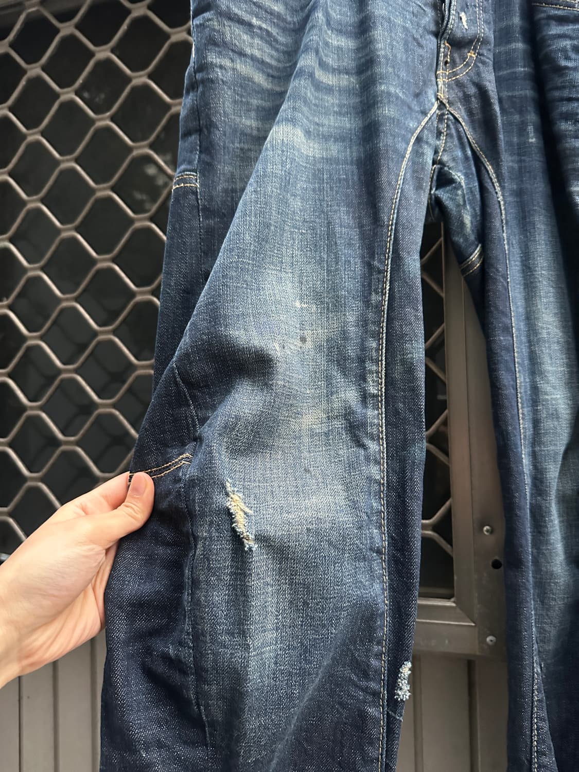 Dsquared2 denim destroyed jeans  상품이미지3
