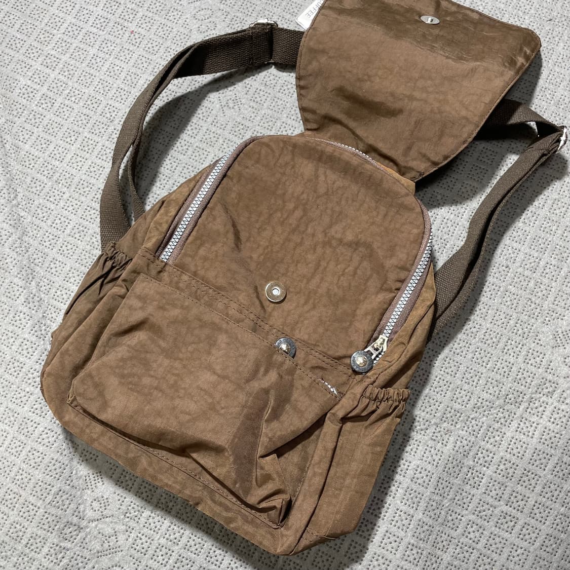 새상품)Escariar 브라운 나일론 백팩 상품이미지5