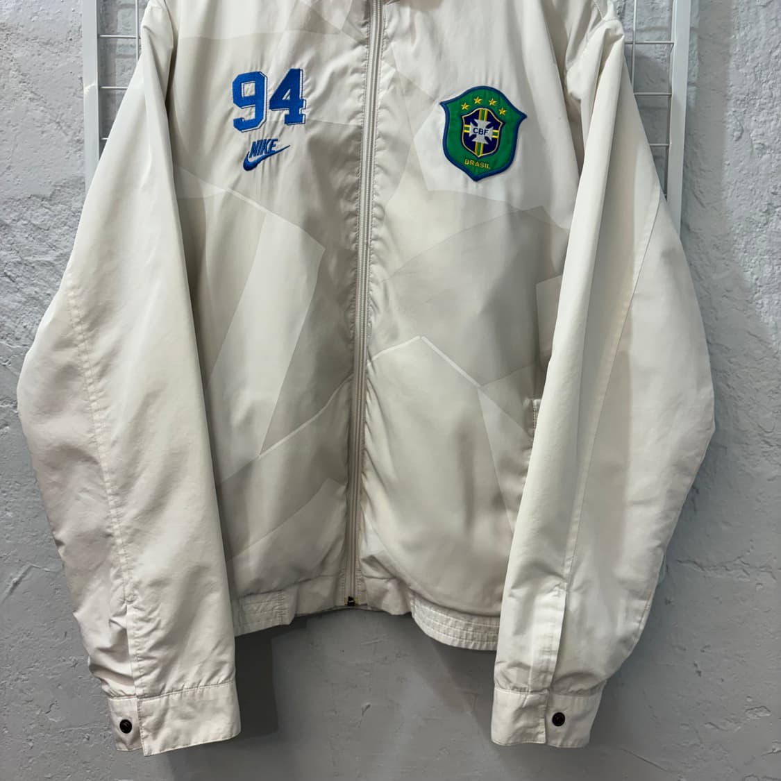 나이키 04-05 브라질 국대 화이트 바람막이 자켓 L 상품이미지4