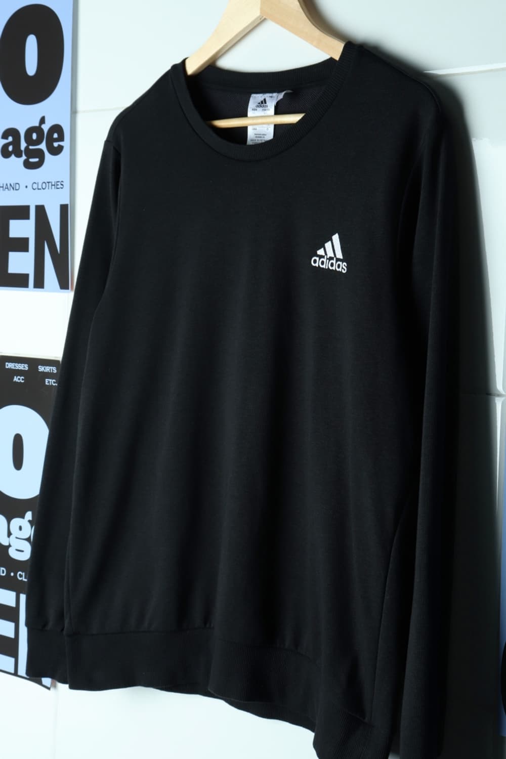 (XL-2XL) 아디다스 맨투맨 티셔츠 블랙 스트릿 스몰로고-H31100 상품이미지1