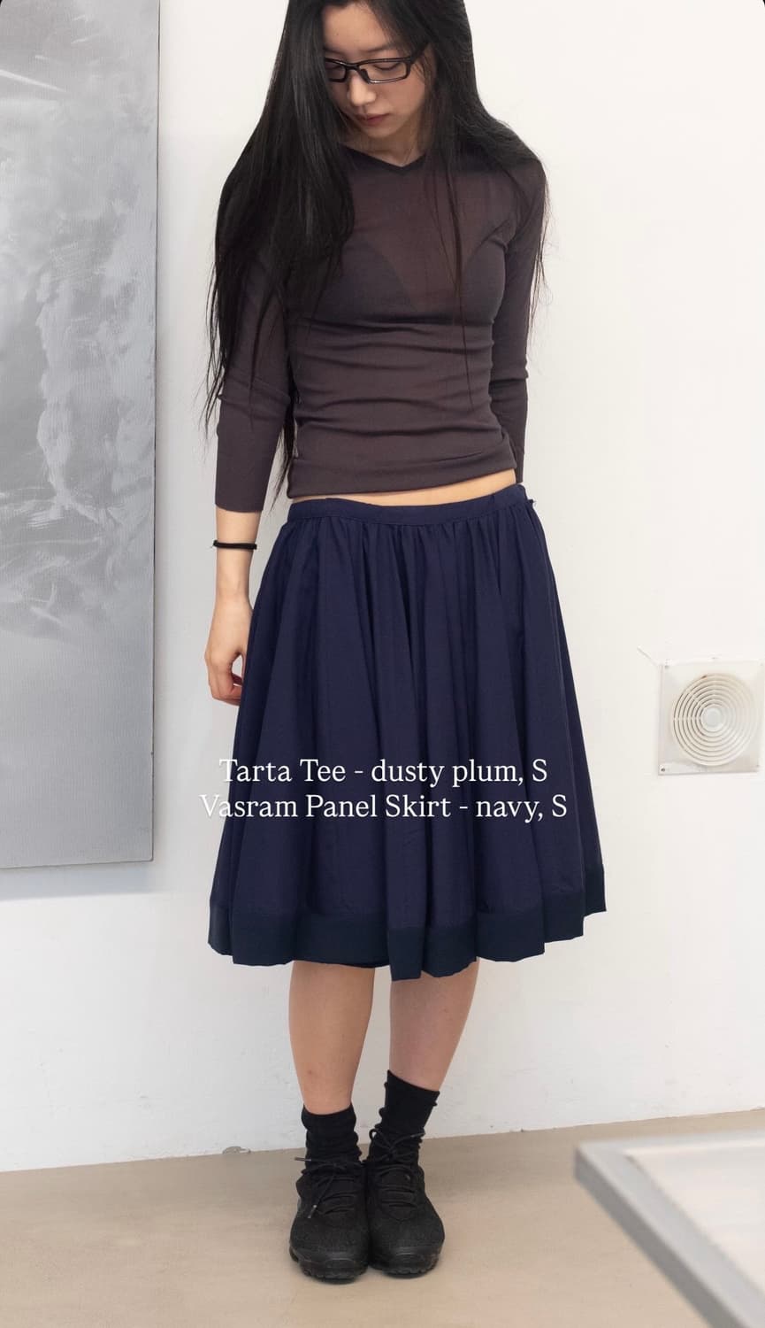 [새상품]키야기 Vasram Panel Skirt - navy 상품이미지7