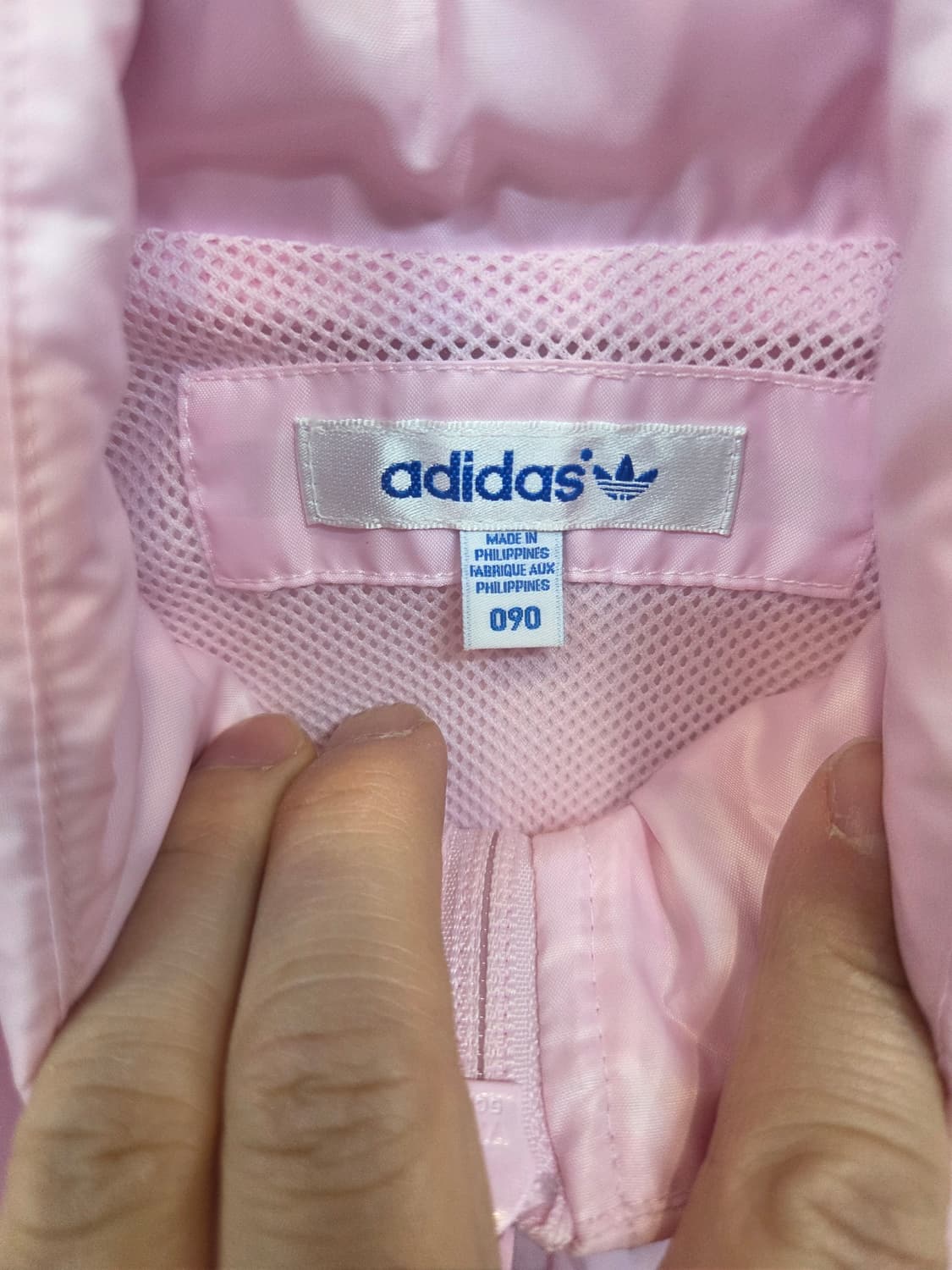 아디다스 연핑크 트랙탑 바람막이 후드자켓 90 상품이미지3