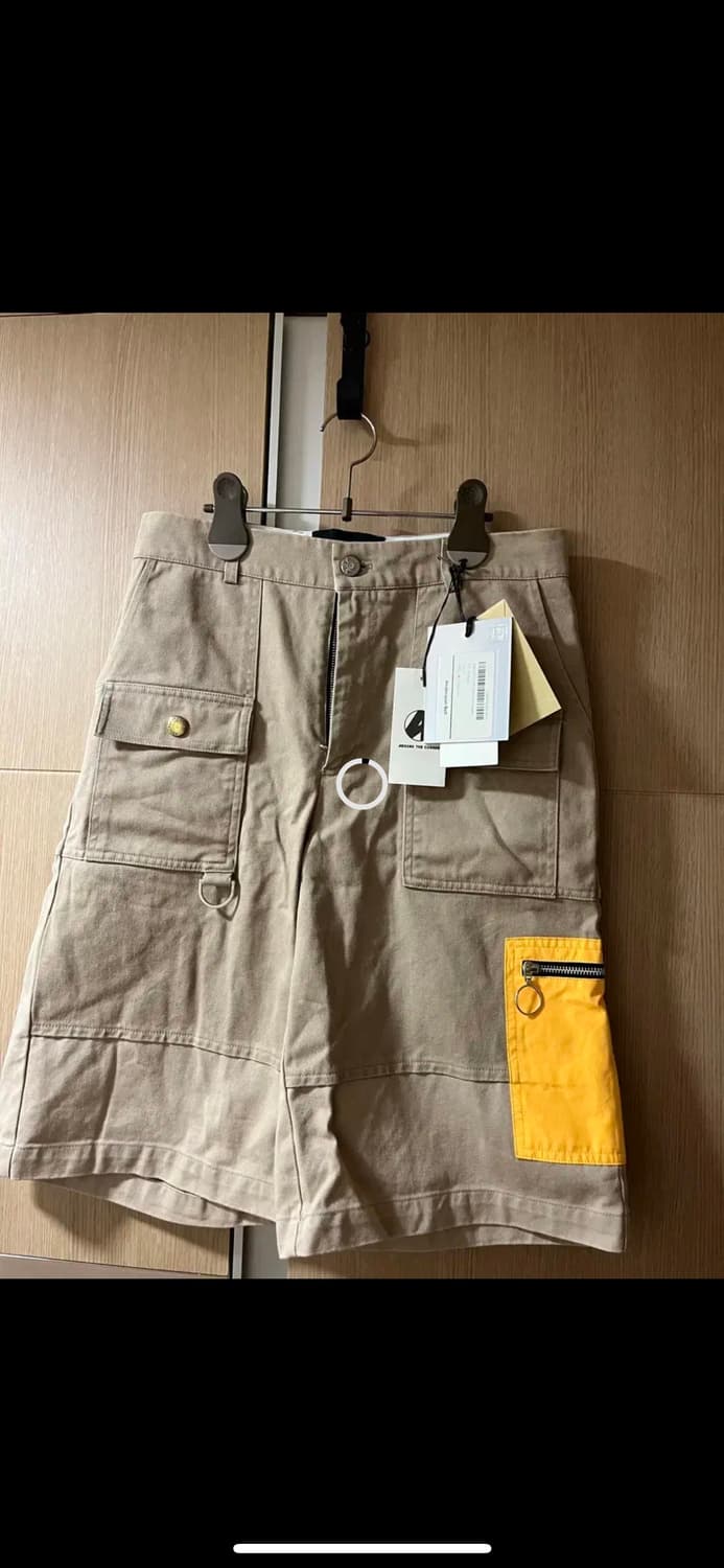 앤더슨벨 멀티 포켓 치노 쇼츠 베이지 S 팝니다 상품이미지2