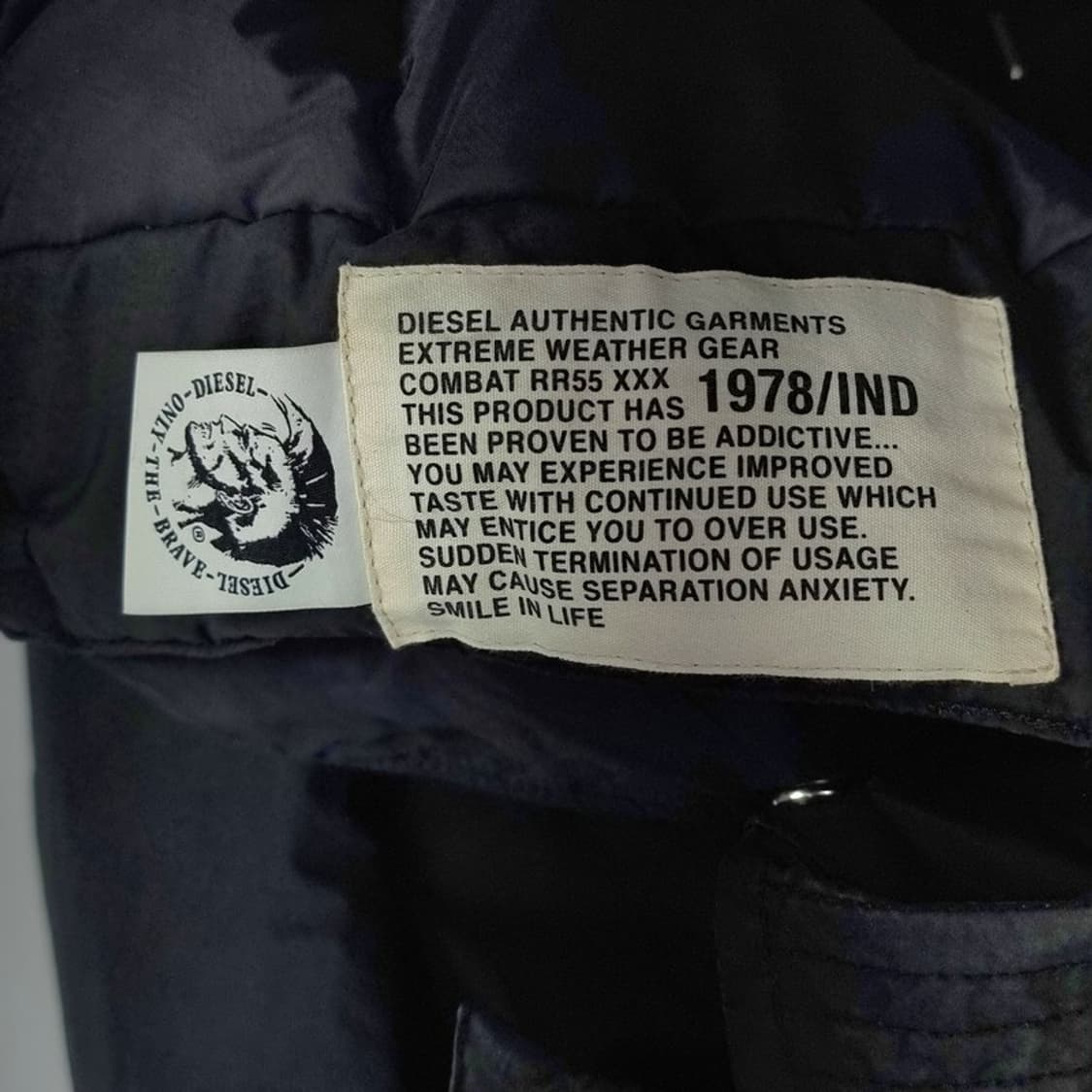 [DIESEL] 디젤 N3B 오마주 후드 롱패딩 블랙 P01143 상품이미지9