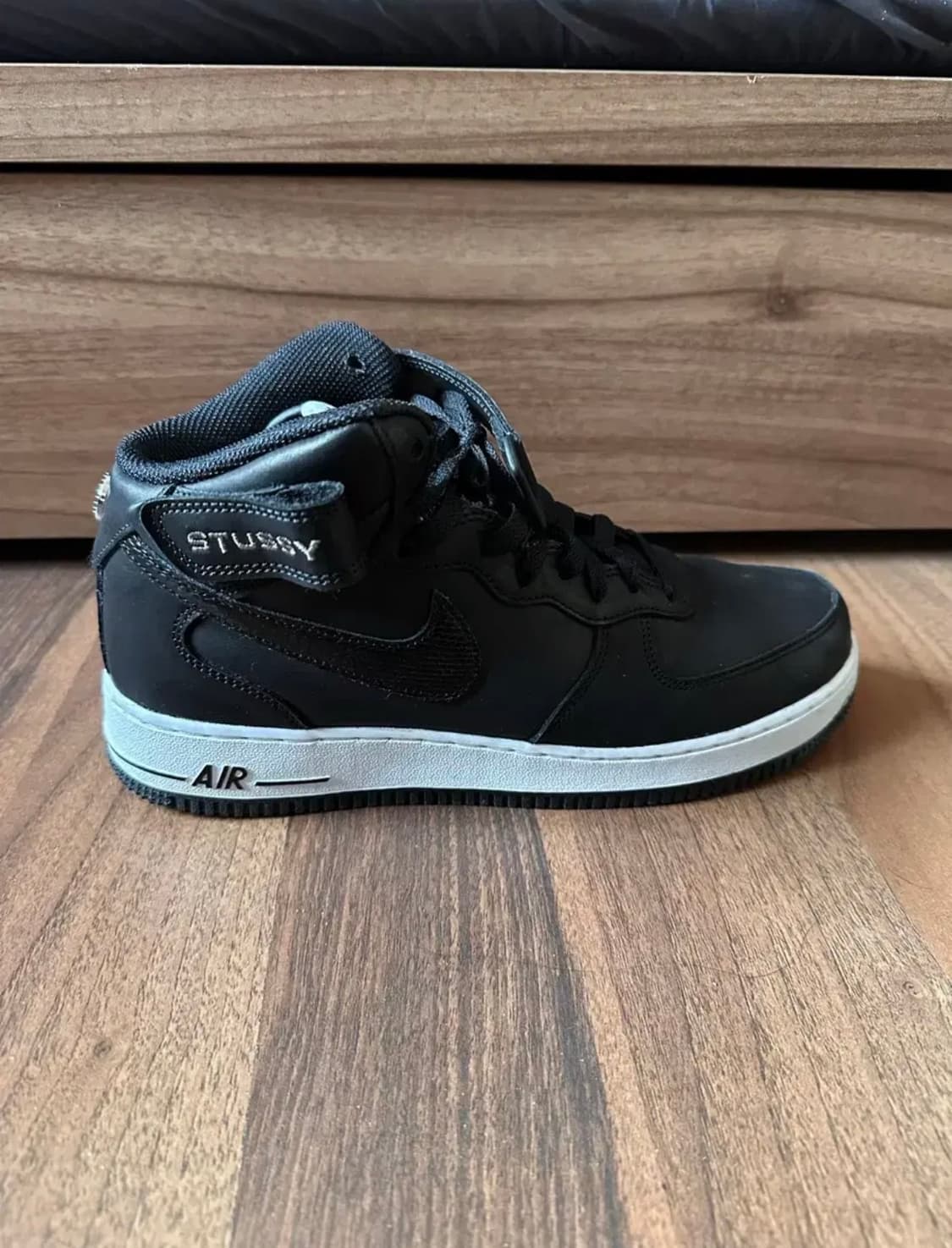 260) 나이키 x 스투시 에어포스 미드 블랙 상품이미지2