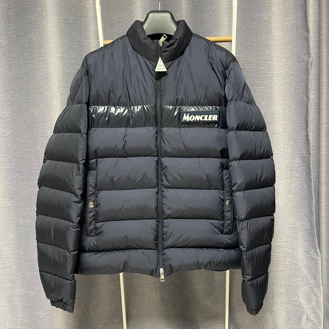 (매장판) 몽클레어 네이비 다운 패딩 4사이즈 상품이미지1