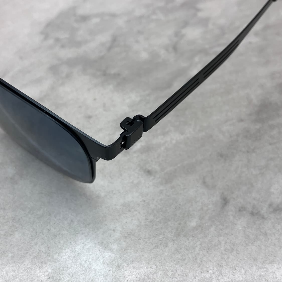 D63 하츠 Hatz 매트 블랙 웰링턴 선글라스 그레이 상품이미지2