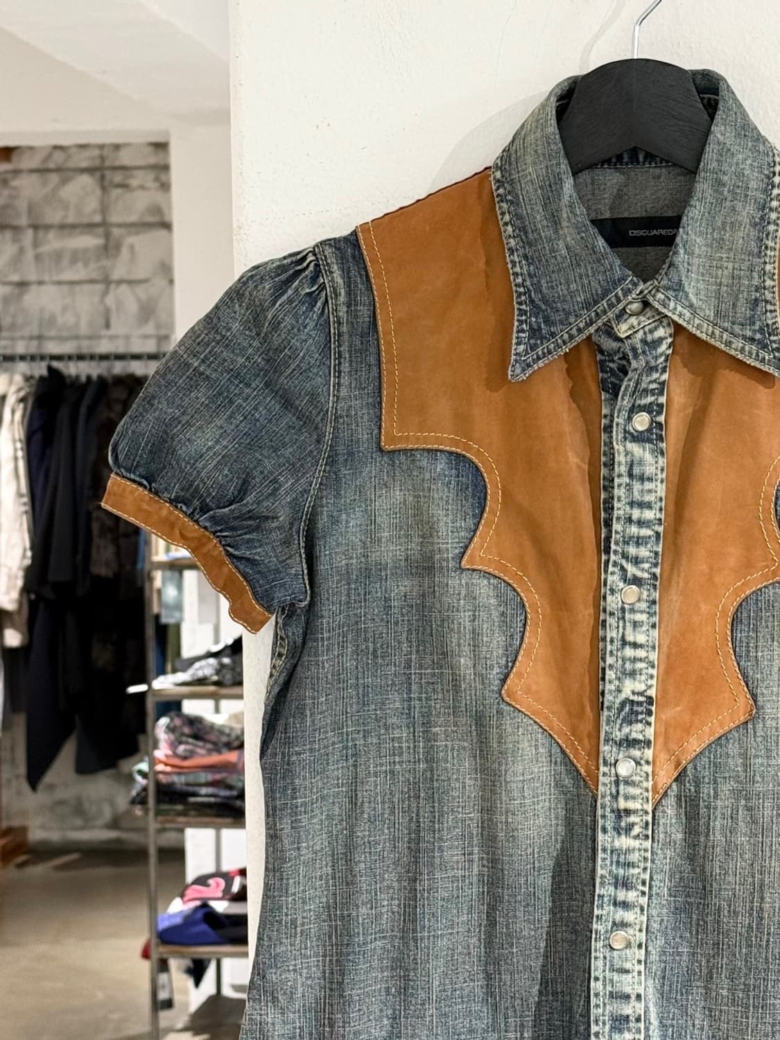 디스퀘어드2 웨스턴 데님 레더 하프 셔츠 상품이미지2