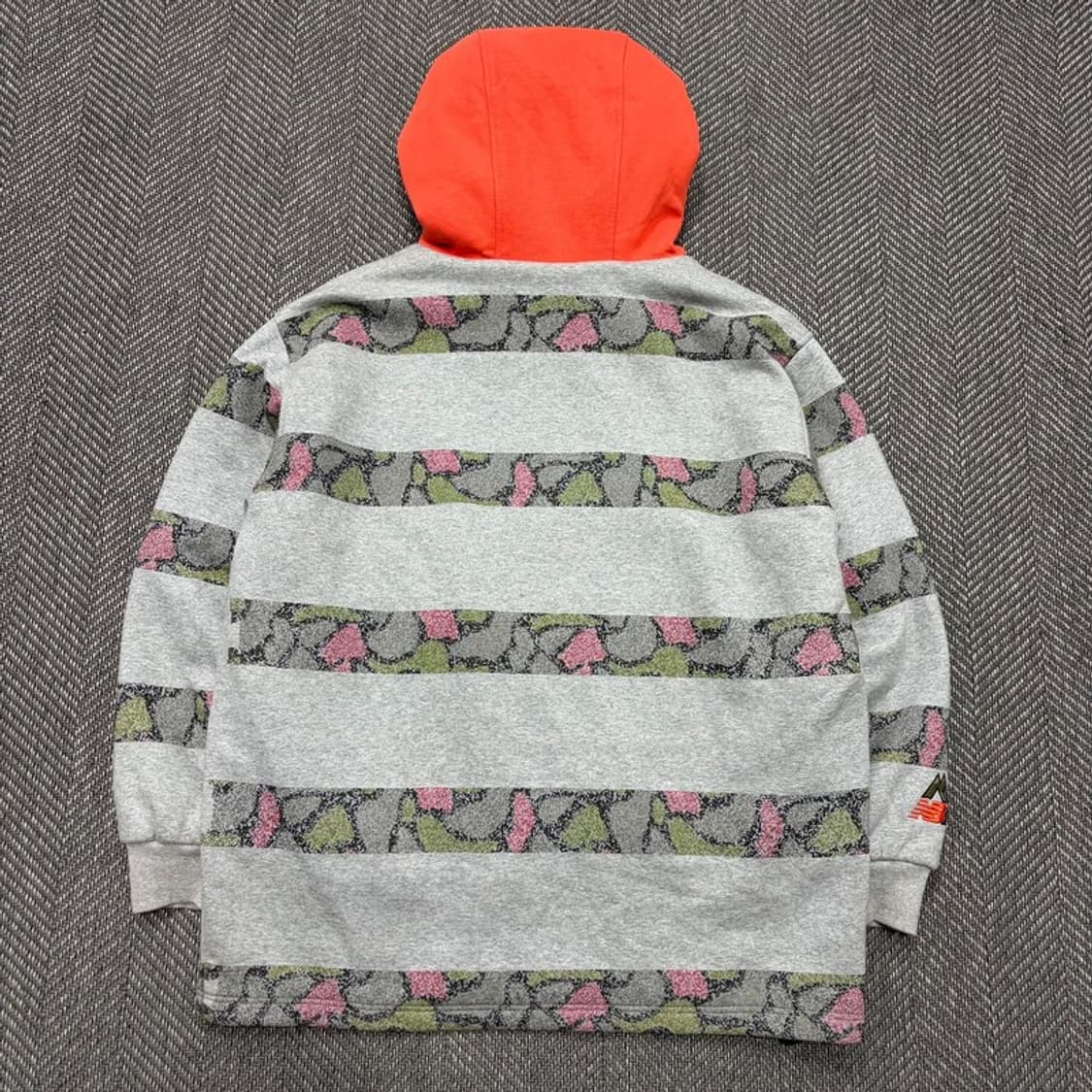 뉴발란스 후드 패디드 아노락 v2818 상품이미지2