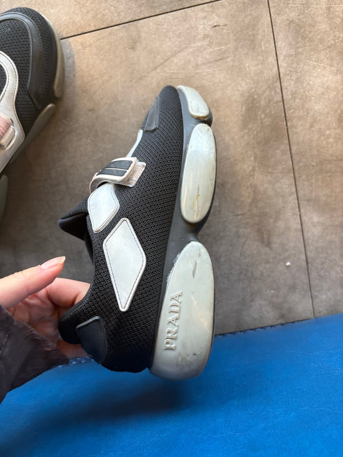 프라다 벨크로 슈즈 230 상품이미지3
